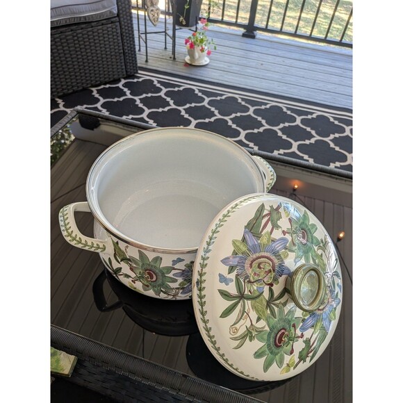 Portmeirion Botanic Garden VTG Blue Passion Flower Lg Metal Enamel Casserole Pot - Picture 5 of 16